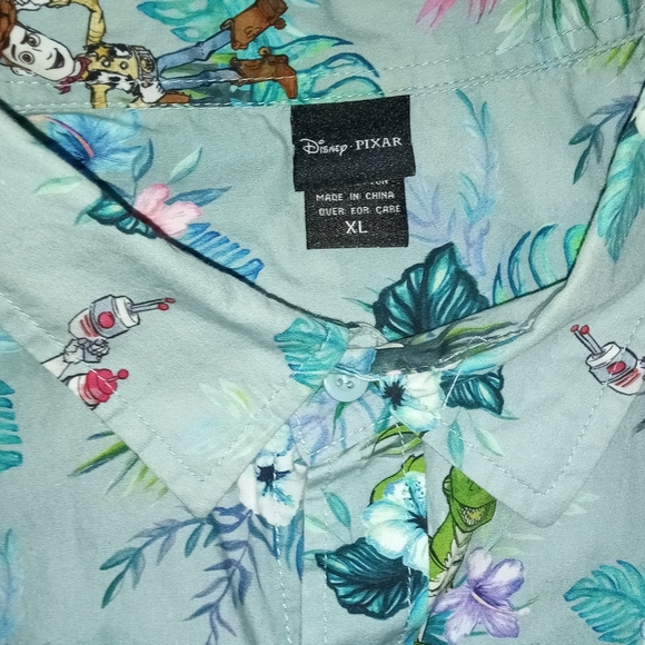 Disney Pixar Toy Story Shirt Mens XL Blue Hawaiian Short Sleeve Woody Buzz - Picture 4 of 6